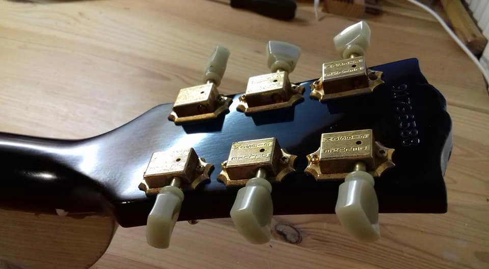 Gibson Les Paul Halsbruch Reparatur – Detailansicht 1 – Gitarrenreparatur Heier Guitars